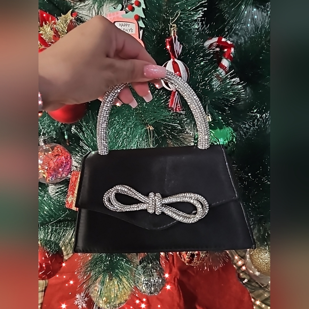 Crossover Rhinestone Bow Detail Bag - Picture 2 of 6